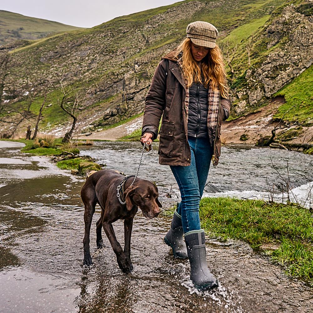 Mens dog 2025 walking boots